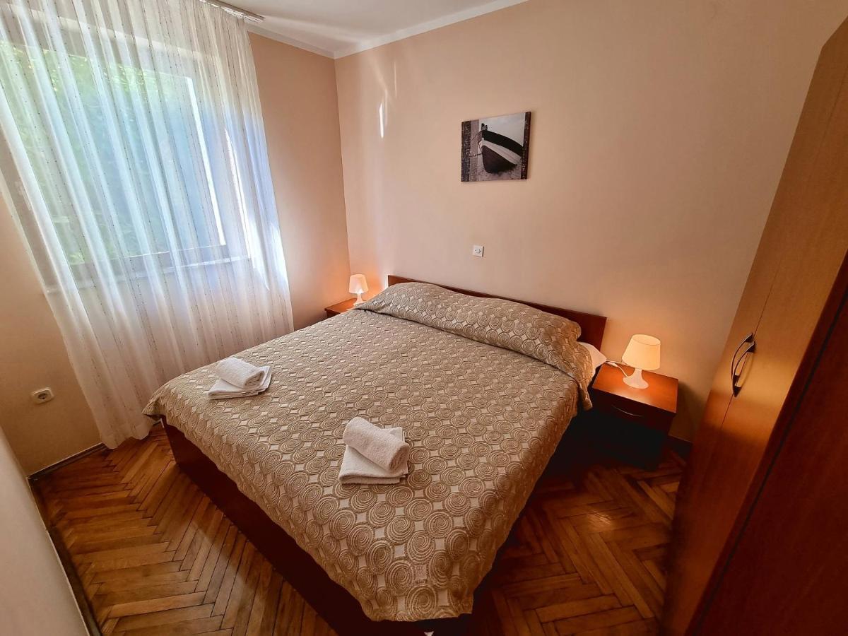 Apartments Ostrea - Ana Новалья Экстерьер фото