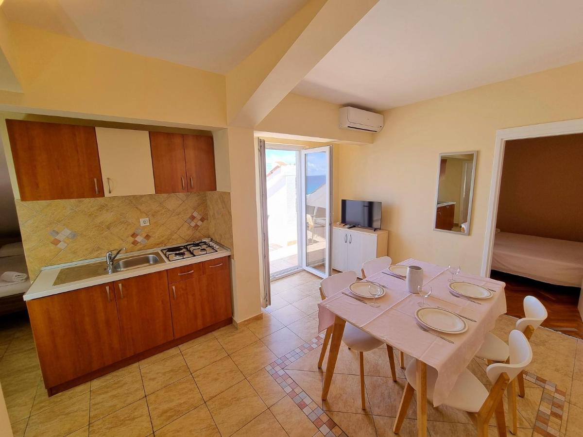 Apartments Ostrea - Ana Новалья Экстерьер фото